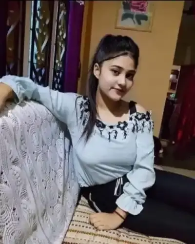 Call Girls Service in Mandu
