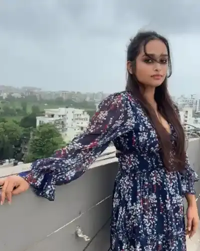 Mandu Escorts
